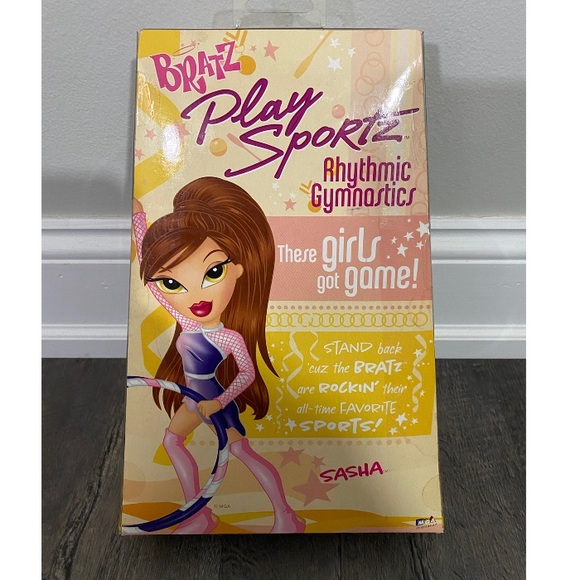 BRATZ Play Sportz Sasha - RARE - Picture 2 of 2
